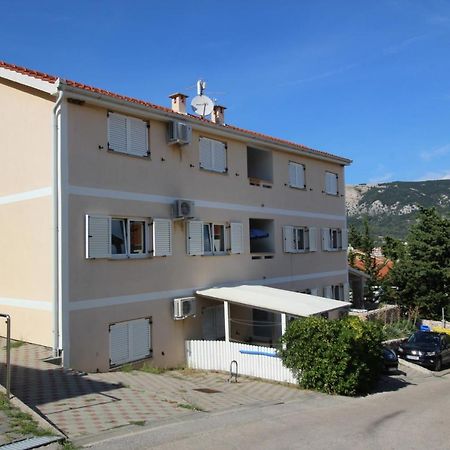 Apartments With A Parking Space Baska, Krk - 18794 Екстериор снимка