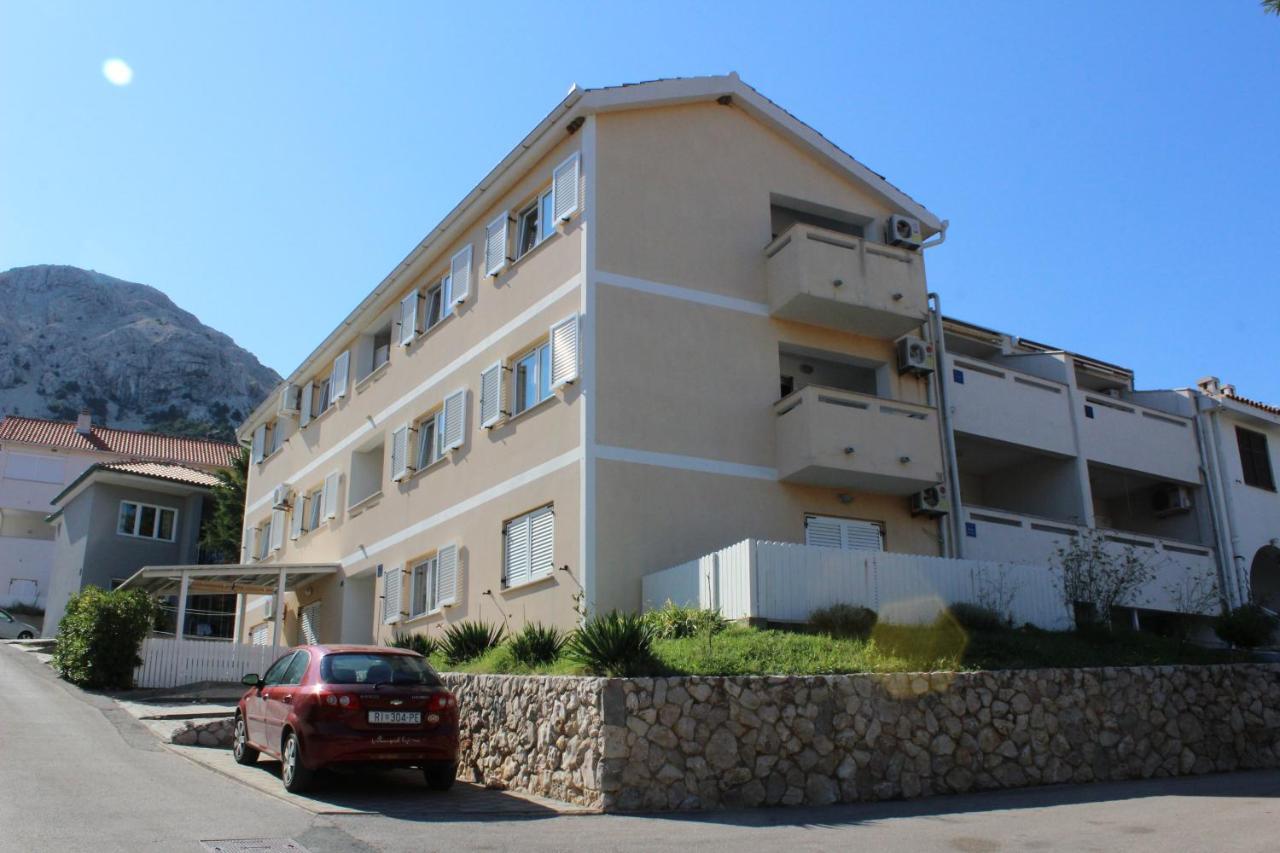 Apartments With A Parking Space Baska, Krk - 18794 Екстериор снимка